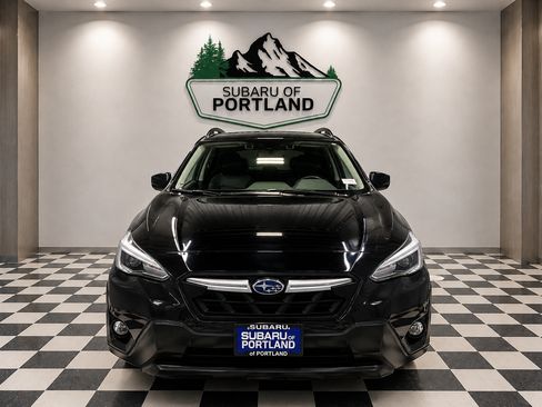 Certified 2023 Subaru Crosstrek 2.5i Limited AWD/4WD image 2