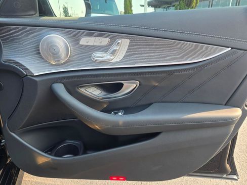 Used 2022 Mercedes-Benz E 53 AMG 4MATIC Sedan image 28