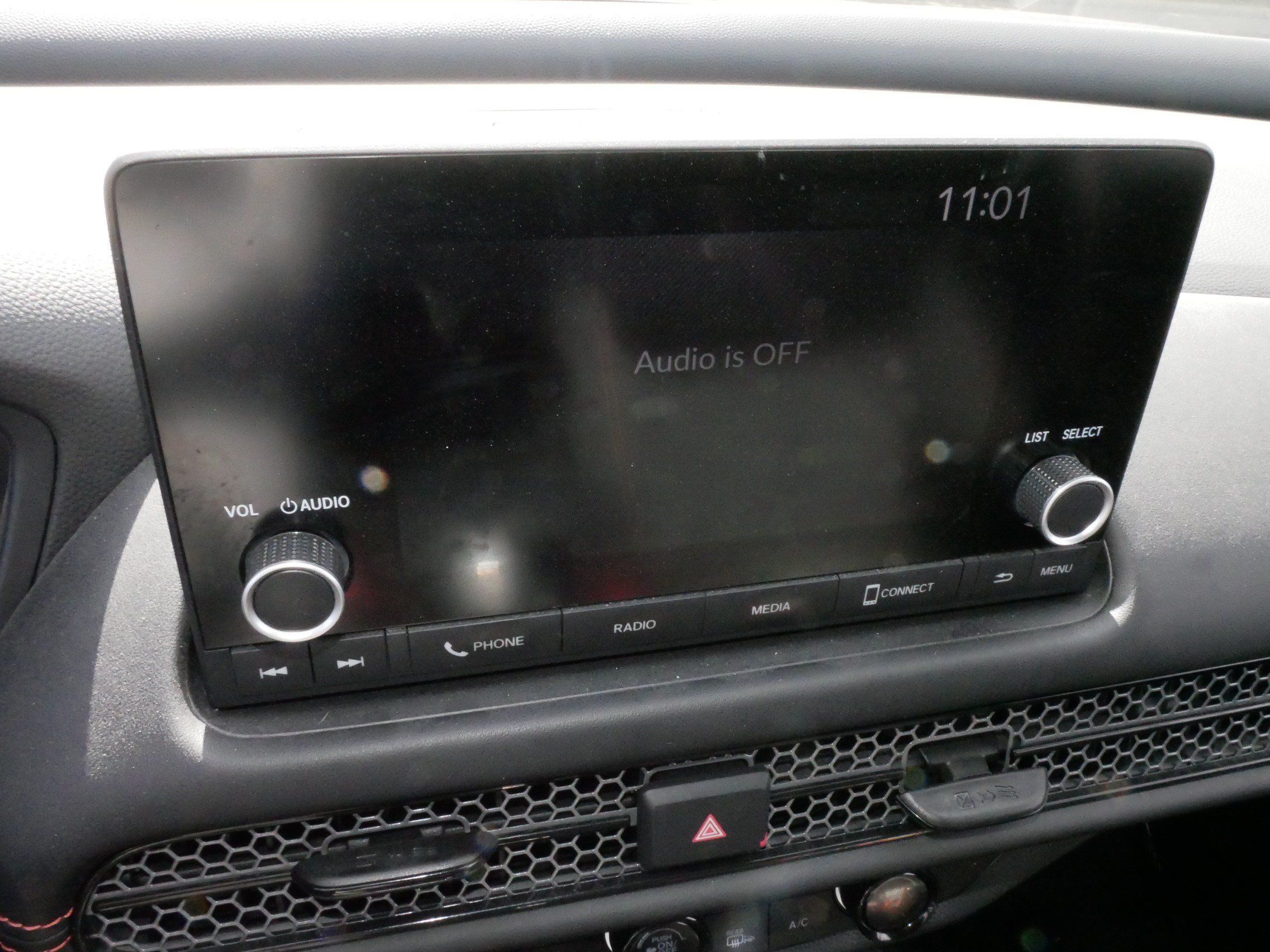 Certified 2025 Honda HR-V Sport image 22