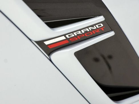 Used 2017 Chevrolet Corvette Grand Sport RWD image 13