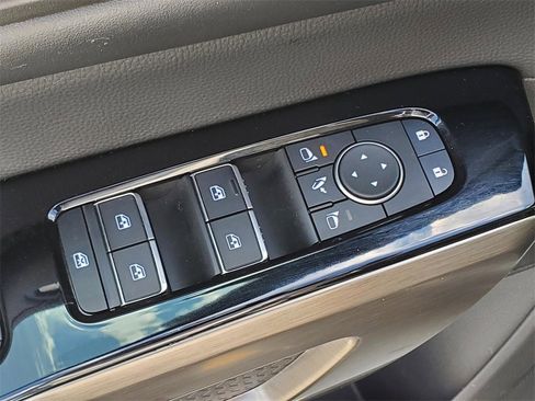 Certified 2024 Nissan Pathfinder Platinum w/ Cargo Package image 19