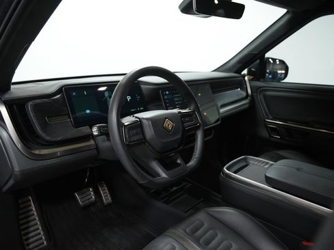 Used 2023 Rivian R1S Adventure image 24