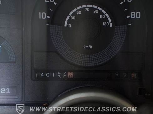 Used 1990 Chevrolet Silverado 1500 2WD Regular Cab image 33