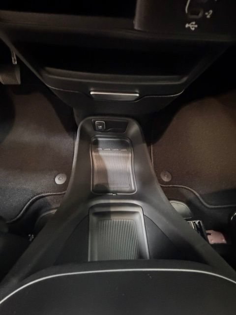New 2027 Chrysler Pacifica Select AWD/4WD image 21