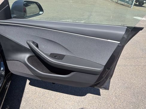 Used 2025 Tesla Model 3 RWD image 14