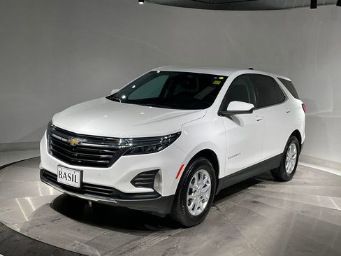 Used 2023 Chevrolet Equinox LT AWD/4WD image 8