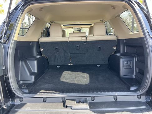 Used 2023 Toyota 4Runner SR5 Premium w/ Moonroof Package image 33