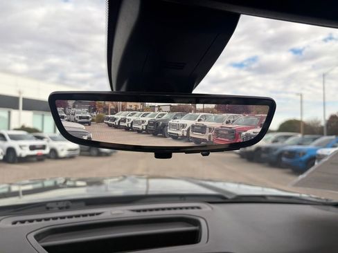 Used 2022 GMC Sierra 2500 AT4 w/ AT4 Premium Plus Package image 27