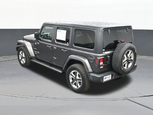 Used 2022 Jeep Wrangler Unlimited Sahara w/ Cold Weather Group AWD/4WD image 60