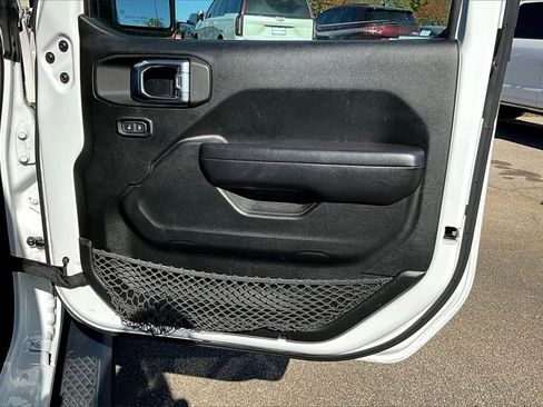 Used 2020 Jeep Gladiator Sport w/ Quick Order Package 24S image 21