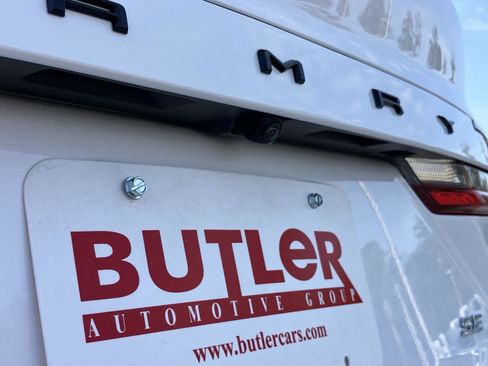 Certified 2025 Toyota Camry SE image 10