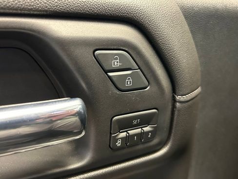 Used 2019 GMC Sierra 1500 Denali w/ Denali Ultimate Package image 21