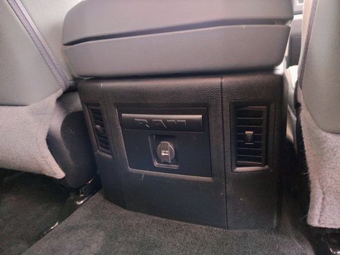 Used 2016 RAM 1500 Big Horn image 30