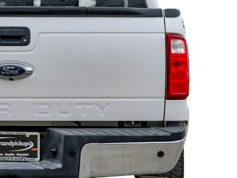 Used 2016 Ford F250 Lariat w/ Lariat Interior Package image 52