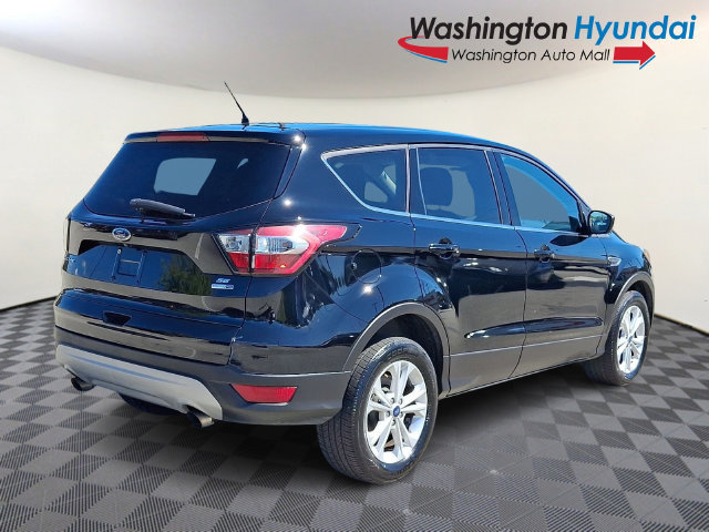 Used 2017 Ford Escape SE AWD/4WD image 6