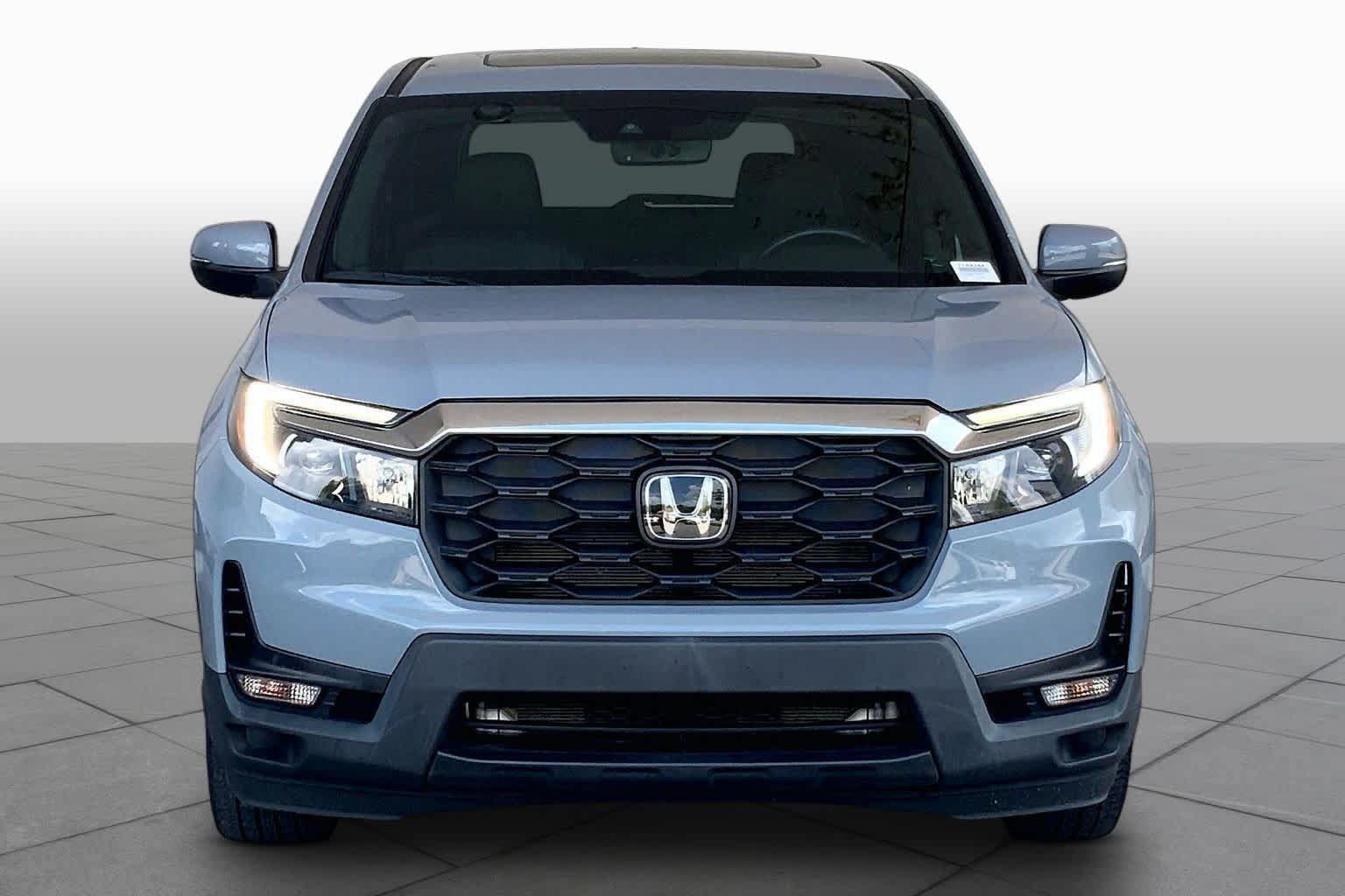 Used 2023 Honda Passport EX-L image 4