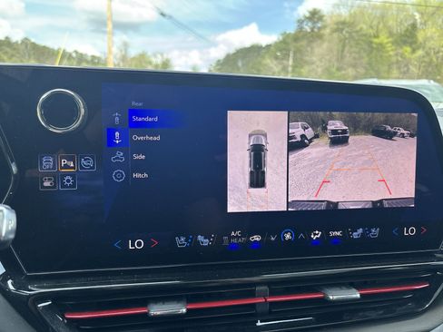 Used 2025 Chevrolet Silverado EV RST image 20