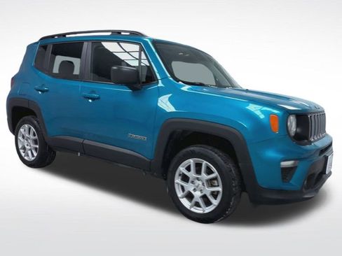 Used 2022 Jeep Renegade Latitude image 17