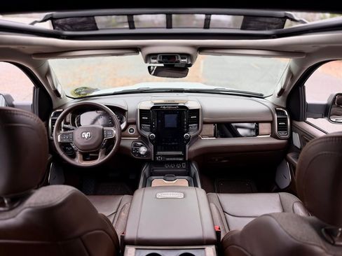 Used 2025 RAM 1500 Limited w/ Off Road Group image 14