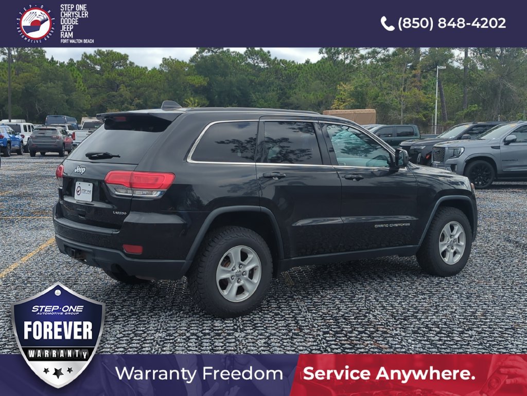 Used 2016 Jeep Grand Cherokee Laredo AWD/4WD image 6