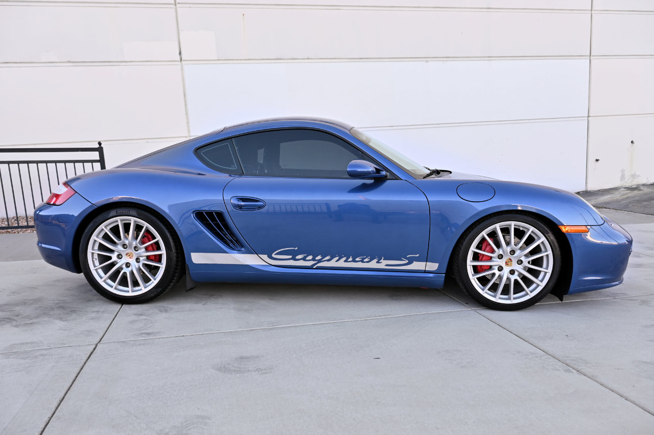 Used 2007 Porsche Cayman S RWD image 8