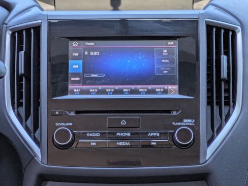 Used 2019 Subaru Impreza 2.0i Premium image 17