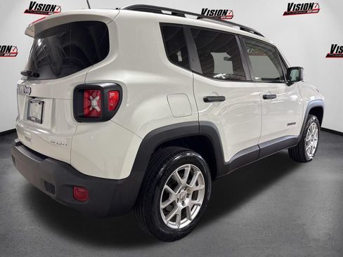 Used 2019 Jeep Renegade Sport w/ Sport Appearance Group AWD/4WD image 5