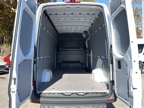 New 2026 Mercedes-Benz Sprinter 2500 image 26