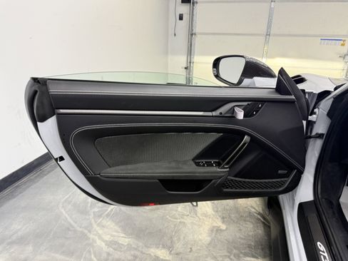 Used 2024 Porsche 911 GT3 RS RWD image 33