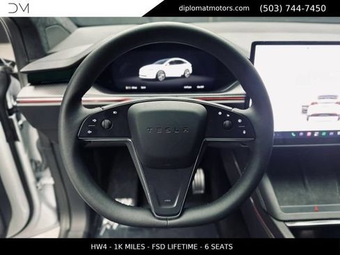 Used 2026 Tesla Model X Plaid AWD/4WD image 32