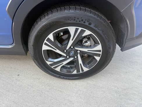 Used 2025 Subaru Crosstrek 2.0i Premium AWD/4WD image 33
