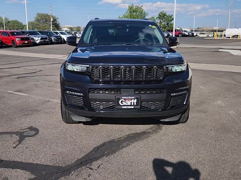 Used 2023 Jeep Grand Cherokee L Limited w/ Luxury Tech Group II AWD/4WD image 4