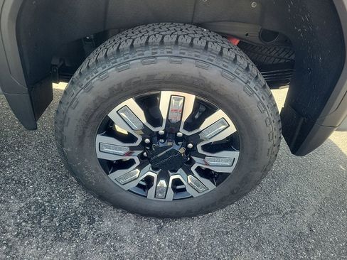 New 2026 GMC Sierra 2500 Denali w/ Denali Reserve Package AWD/4WD image 8