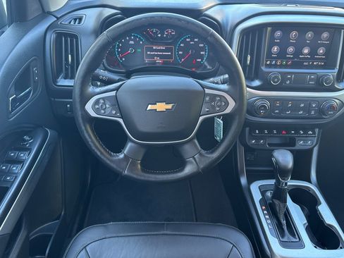 Used 2022 Chevrolet Colorado ZR2 image 16