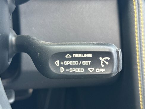 Used 2011 Porsche 911 Turbo S image 26