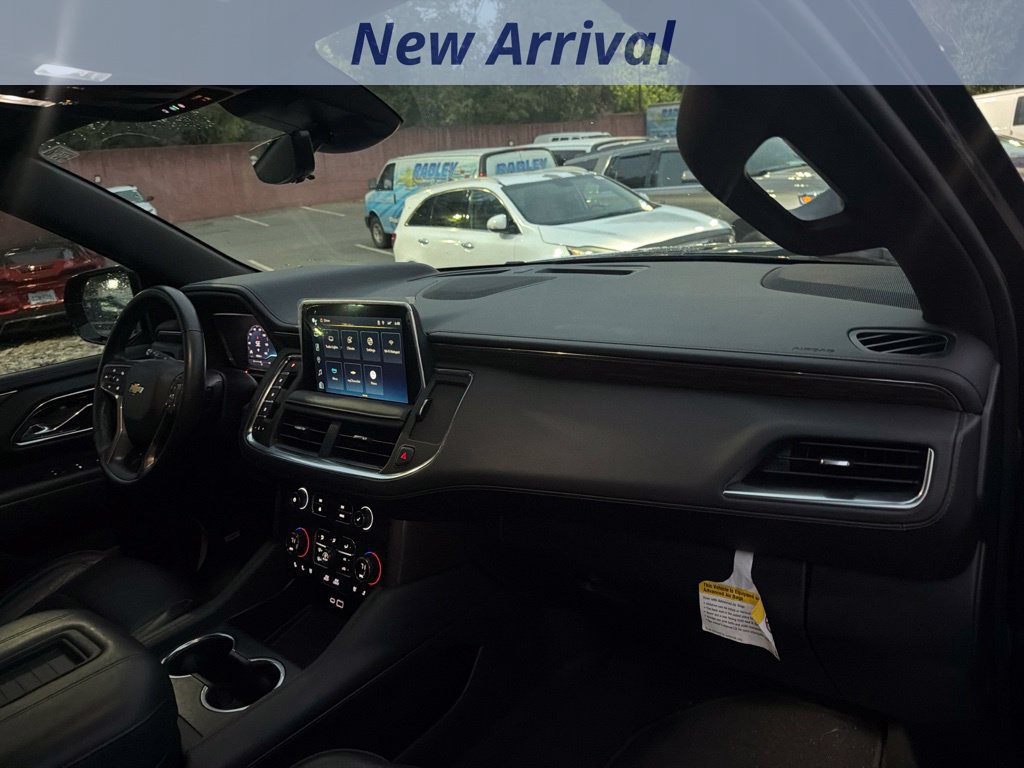 Used 2023 Chevrolet Suburban High Country AWD/4WD image 4