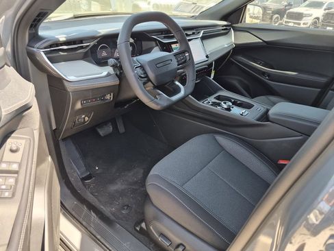 New 2026 Jeep Cherokee Laredo image 11