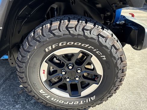 Used 2022 Jeep Wrangler Unlimited Rubicon w/ LED Lighting Group image 15