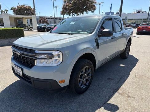 Used 2022 Ford Maverick XLT FWD image 3