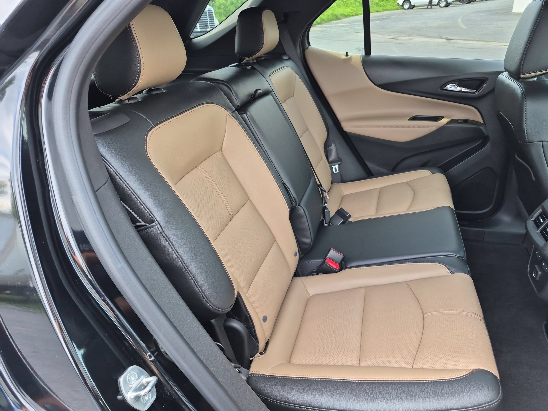 Certified 2023 Chevrolet Equinox Premier AWD/4WD image 28