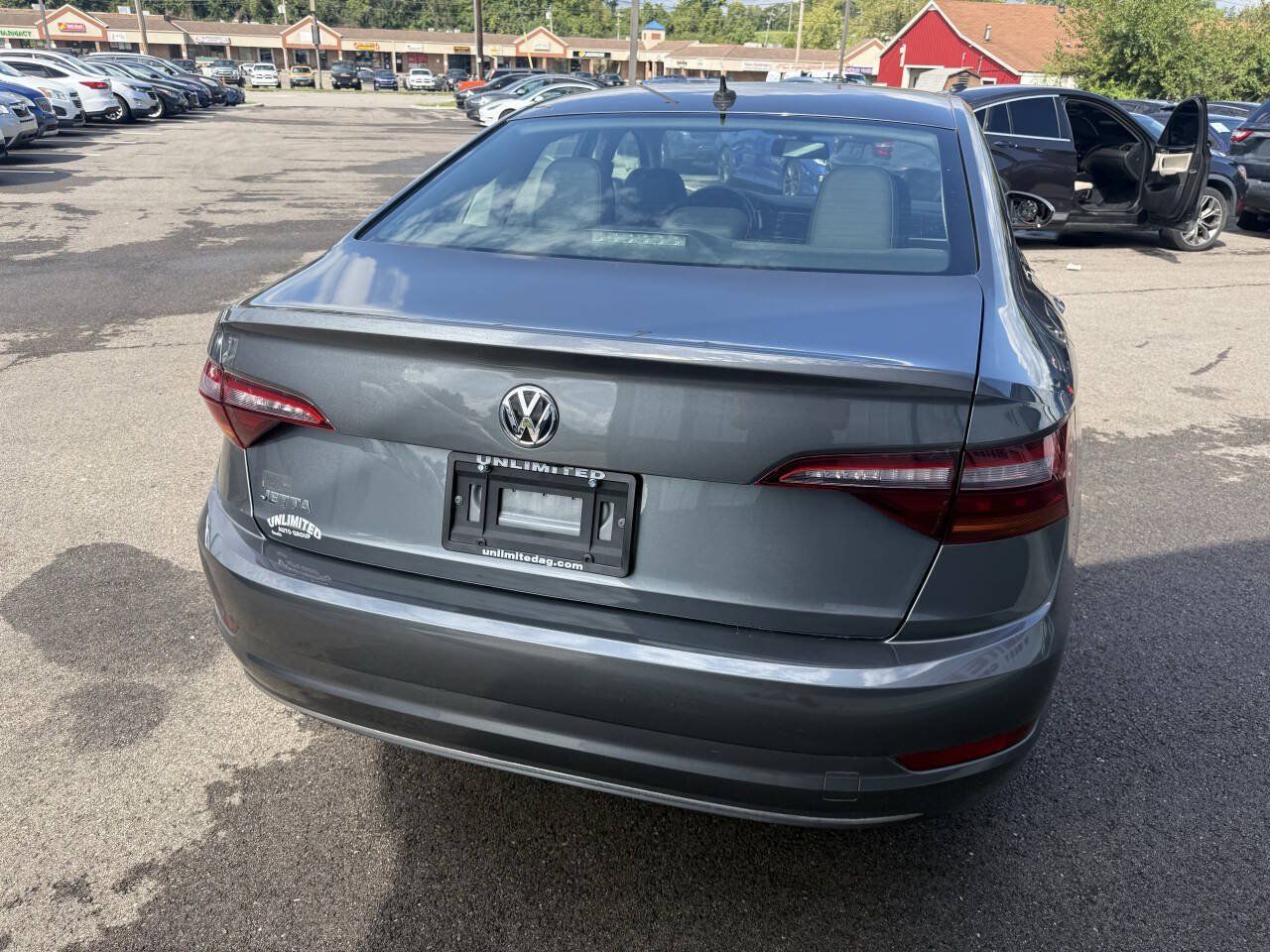 Used 2019 Volkswagen Jetta SE FWD image 8