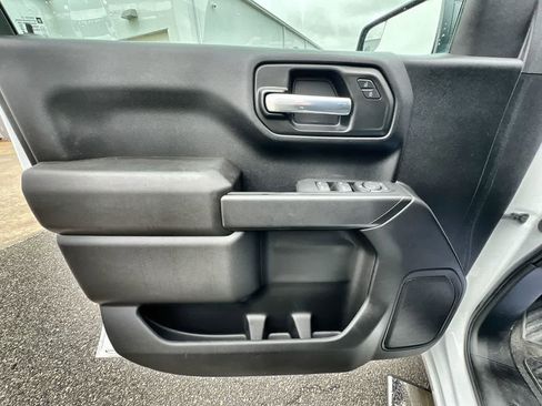 Used 2024 Chevrolet Silverado 1500 Custom image 21