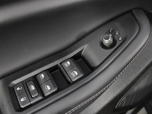New 2026 Jeep Grand Cherokee L Laredo AWD/4WD image 15