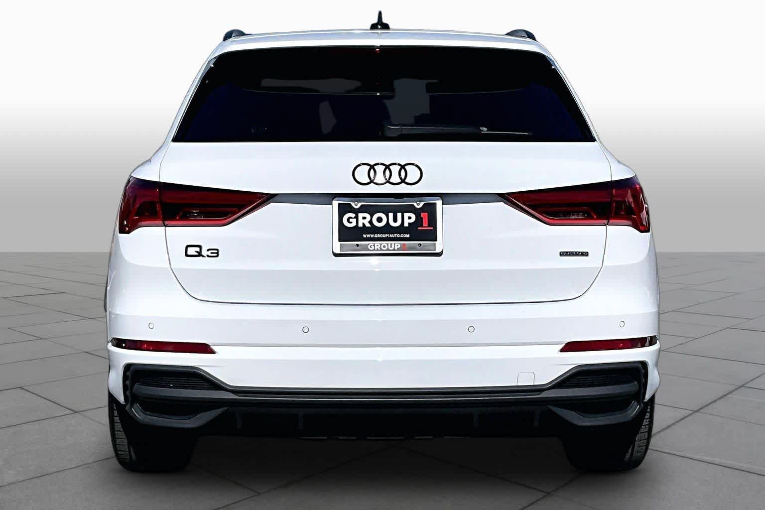 Used 2025 Audi Q3 2.0T Premium w/ Convenience Package AWD/4WD image 5