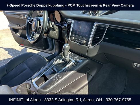 Used 2017 Porsche Macan AWD/4WD image 22