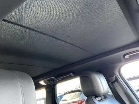 Used 2022 Land Rover Range Rover Sport HSE Silver Edition image 18