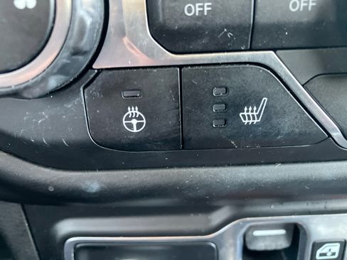 Used 2020 Jeep Wrangler Unlimited Sport S image 28