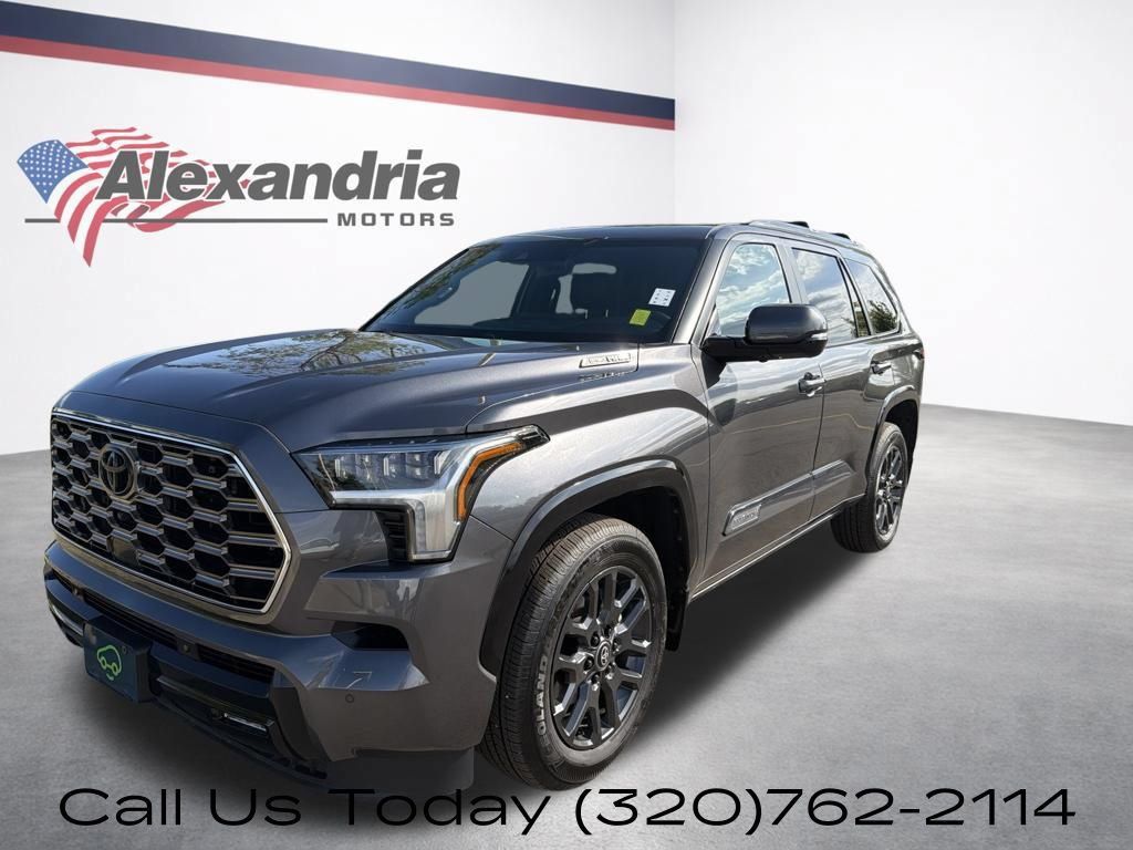 Used 2026 Toyota Sequoia Platinum AWD/4WD image 5