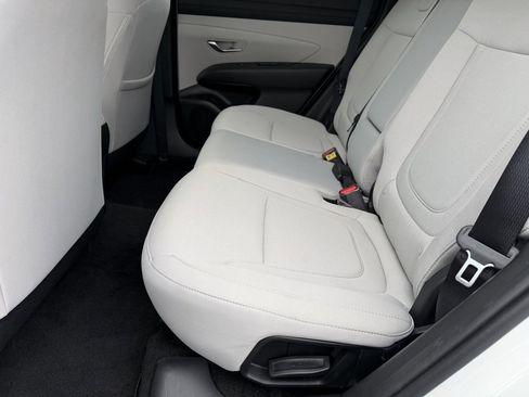 Certified 2025 Hyundai Tucson SEL image 8