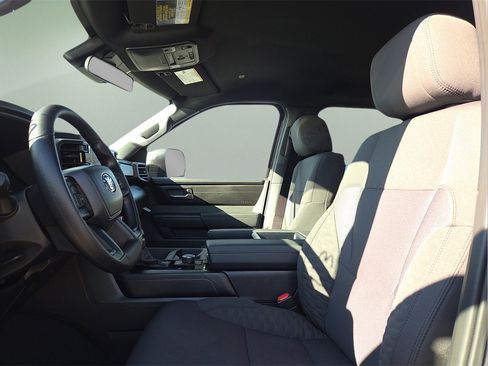 Certified 2026 Toyota Tundra SR5 image 18